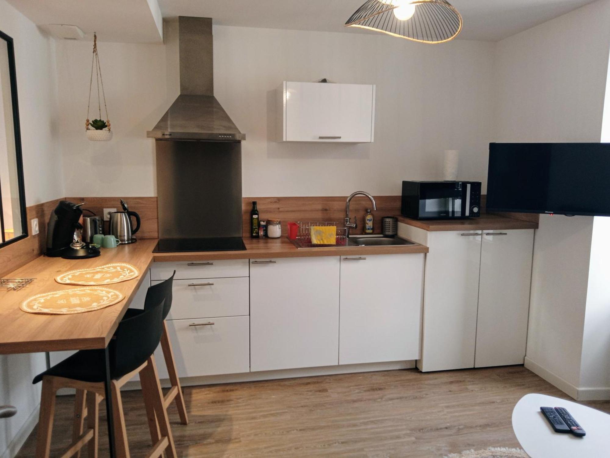 Les Studios De La Gare Linge Cafe The Inclus Wifi Vannes Kültér fotó